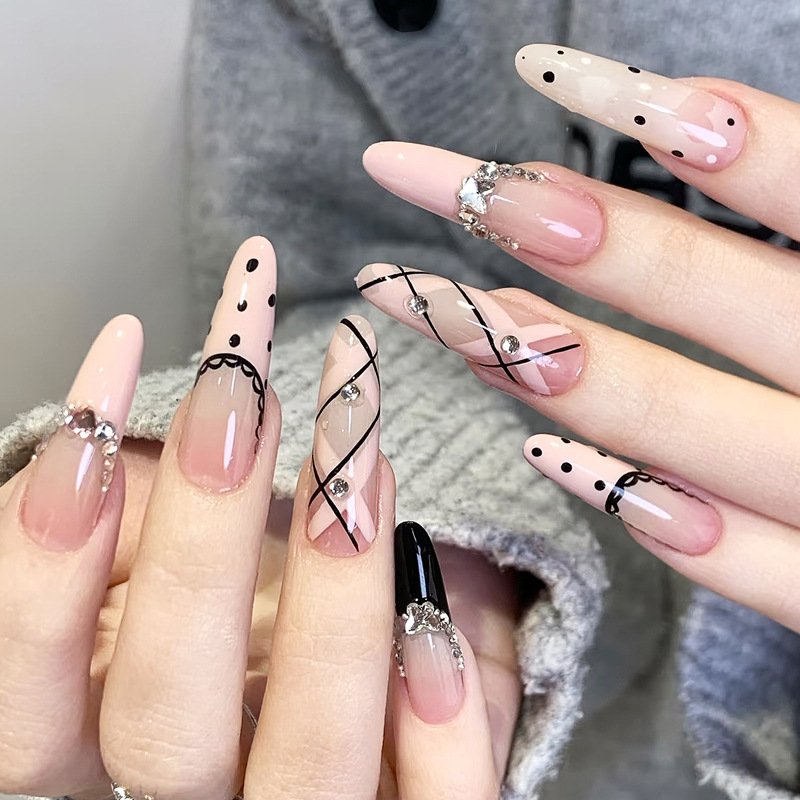 Nail Extension Tips - 24 faux ongles longs stiletto à