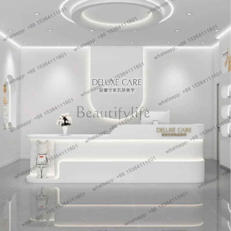 Bureau de Maquillage LJY, pupi - Beauty Makeup Institute avis et prix